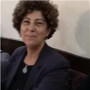 Insegnante taglio e cucito